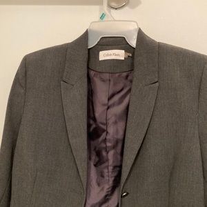 Calvin Klein woman’s basic blazer